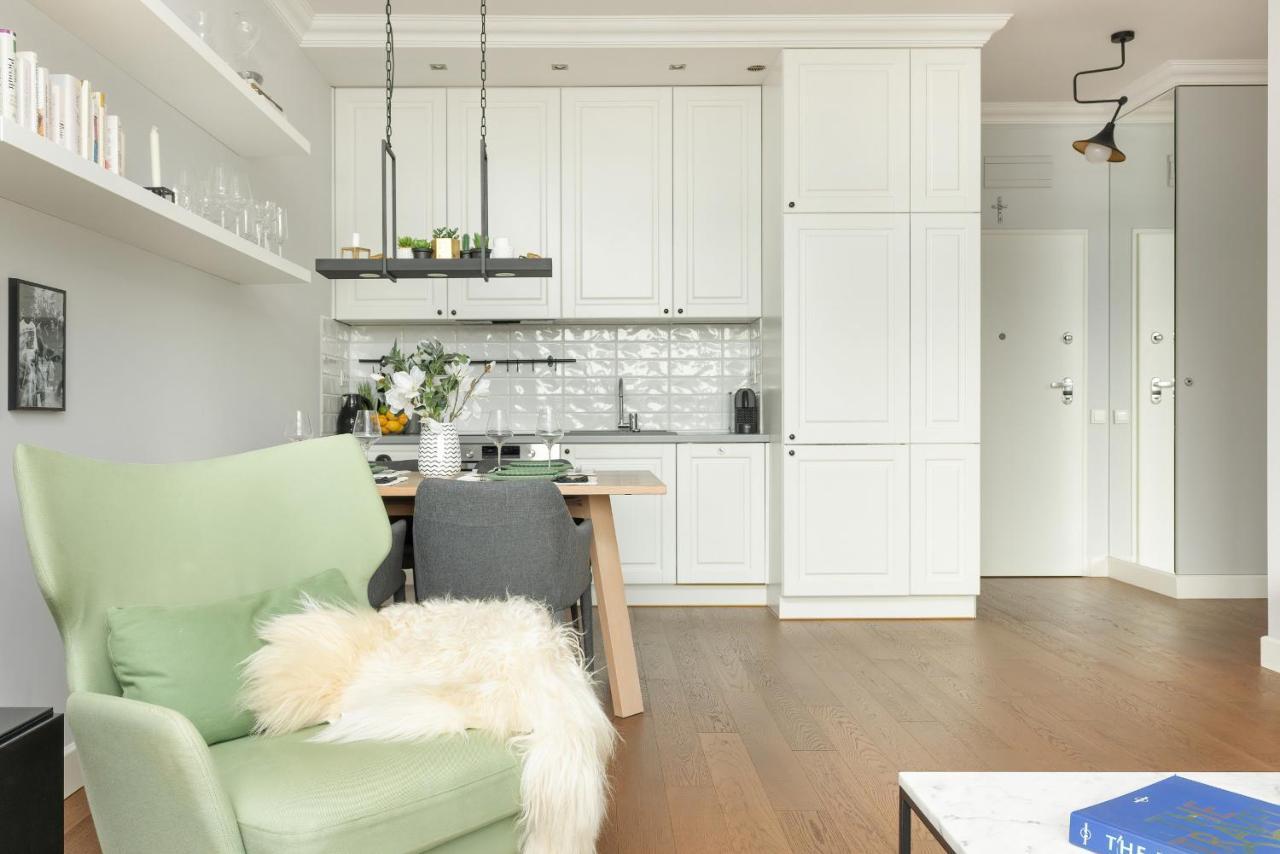 Cozy Apartment Gieysztora Wilanow By Noclegi Renters Warsaw Luaran gambar